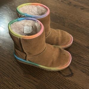 Girls Ugg boots- rainbow trim